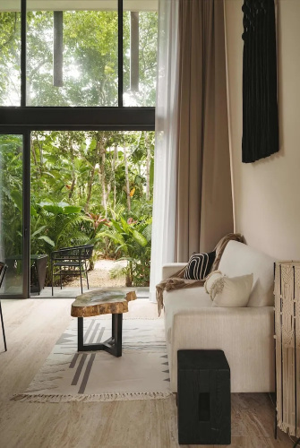 Gorgeous Loft Jungle Views and Premium Amenities