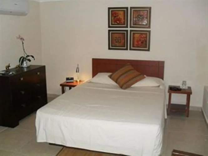 1 Bedroom Suite