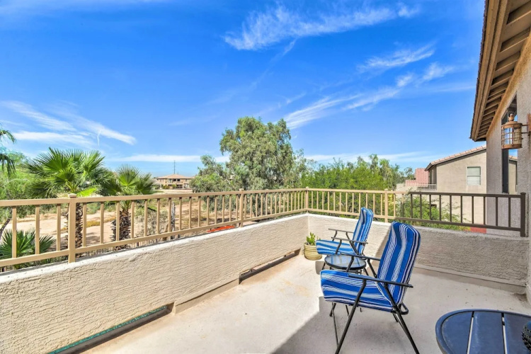Pool, Game Room + Views: Laveen Village Getaway!