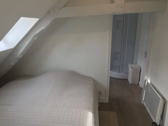 Calm and Comfortable Apartment in Bayeux