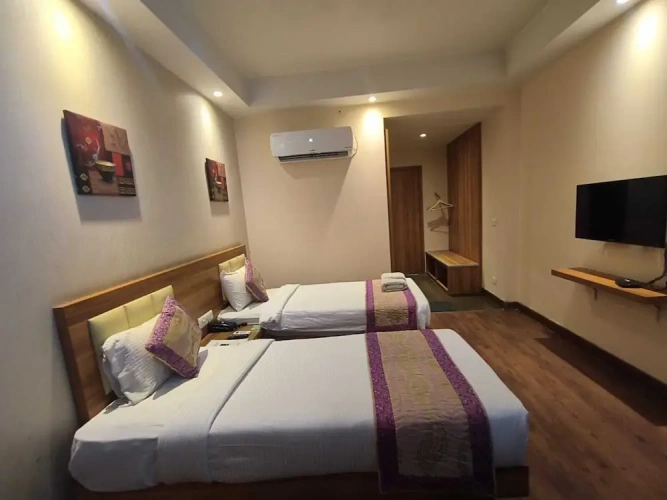 Deluxe Twin room
