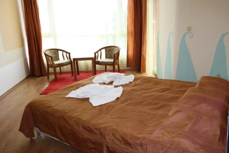 1 Bedroom Suite with balcony