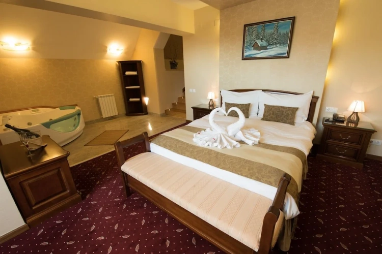 Deluxe Double Suite