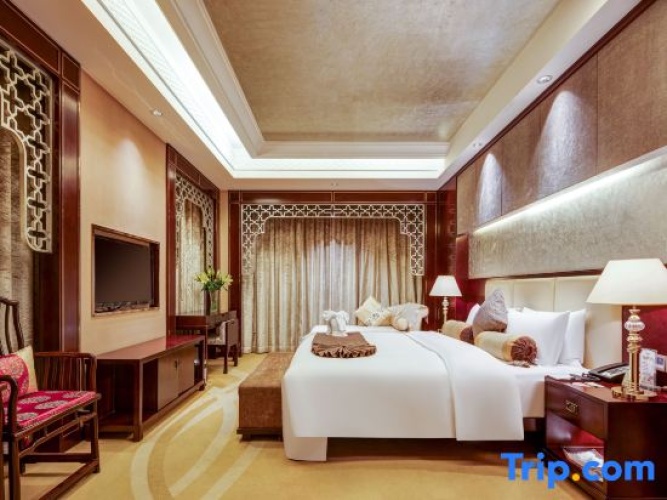 Deluxe Double Suite