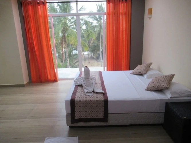 1 Bedroom Standard Double room with partial ocean view