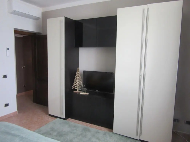 Suite Eleven