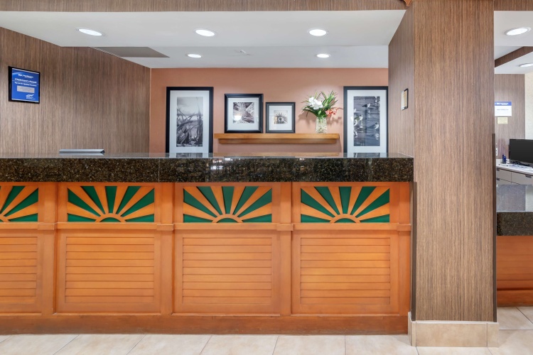Best Western Plus Kendall Hotel & Suites photo 26
