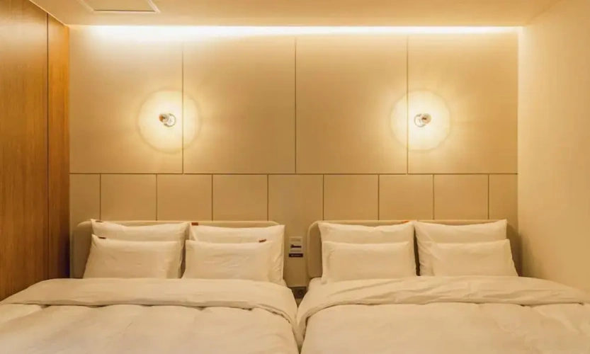 Standard Twin room