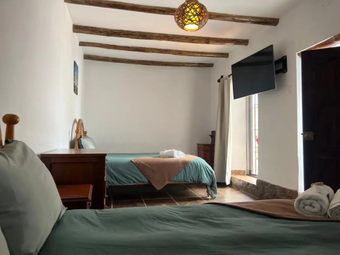 Los Pinos Lodge
