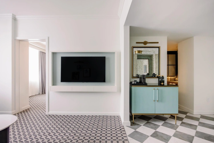 Double Suite