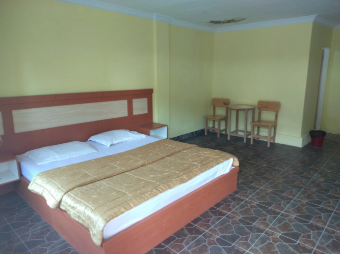 Halay Inn Tanjung Marowa