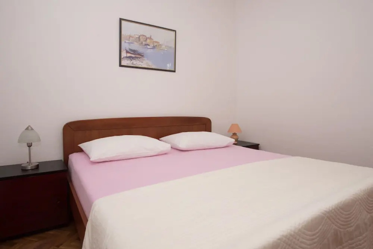 Apartments Mirjana