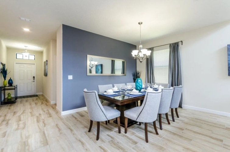 Amazing House! - Solterra - 5493SC
