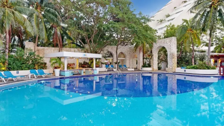 Sens Cancun