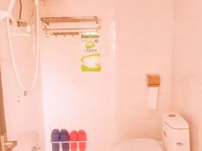 Longyan Haolaiwu Hotel