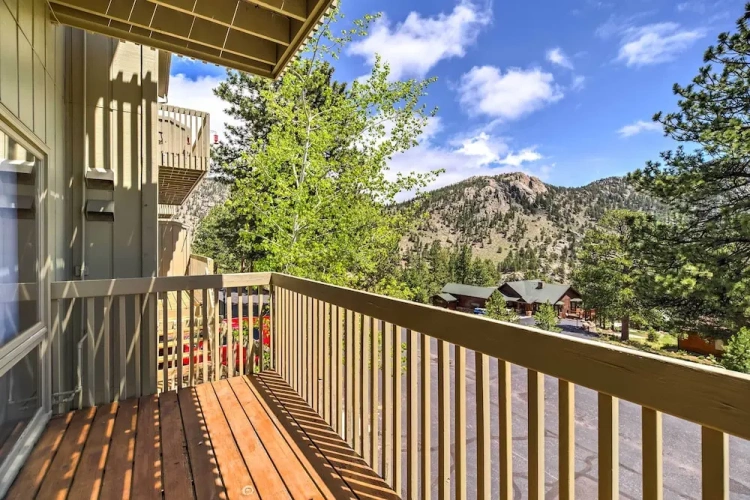 3 Bedrooms Apartment with balcony
