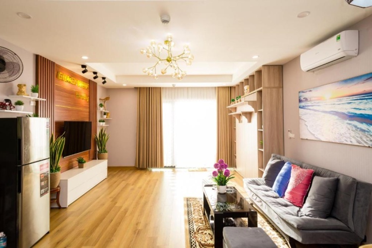 2 Bedrooms Apartment