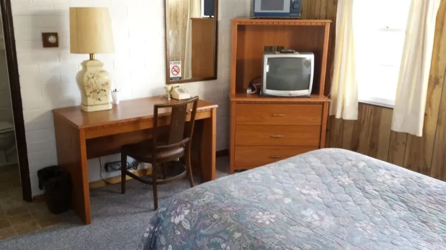 Cool City Motel