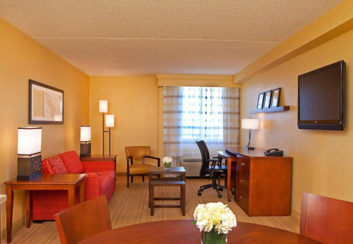 Hotel Pentagon South