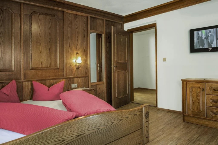Apart Bergland
