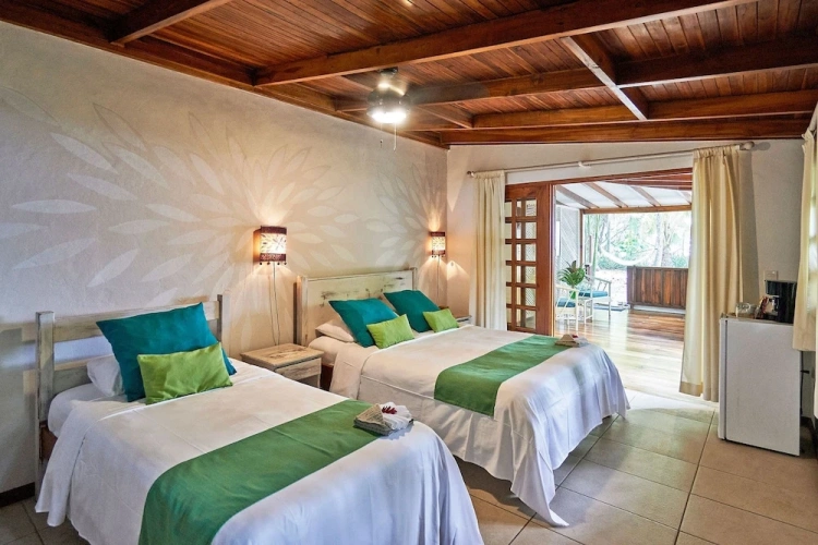 Standard room with balcony and beachfront