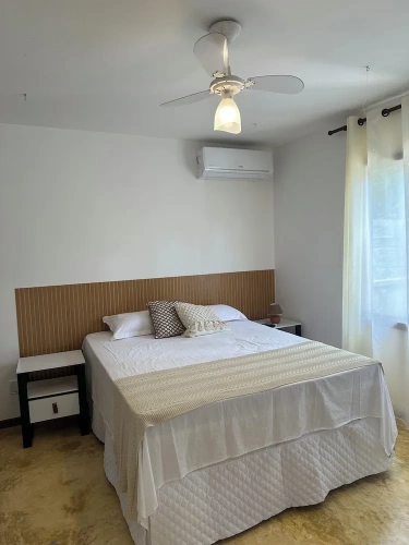 Deluxe Triple Basement room