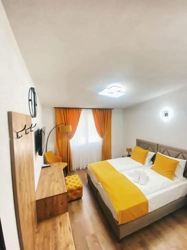 Classic Double Suite