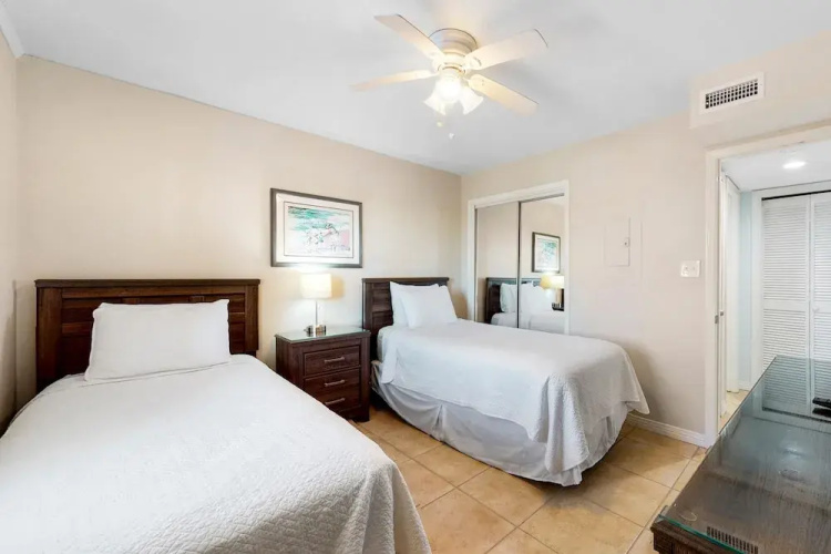 Lei Lani 305t