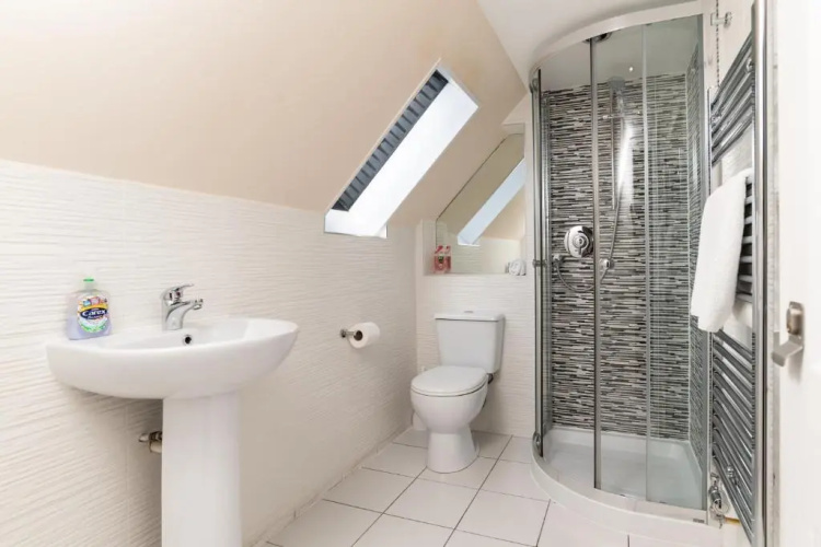 Victoria Court Suites