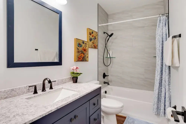 Central Indy Retreat In Walkable Location!