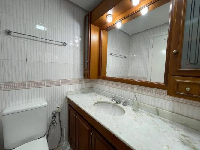 Apartamento a 100m da Rua Coberta