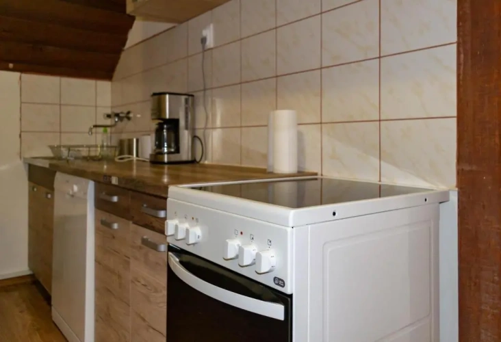 3 Bedrooms Apartment