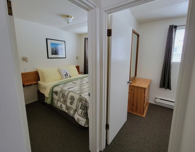 2 Bedrooms Standard Family room