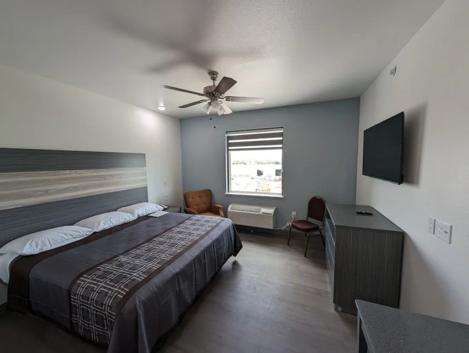 Deluxe Single room