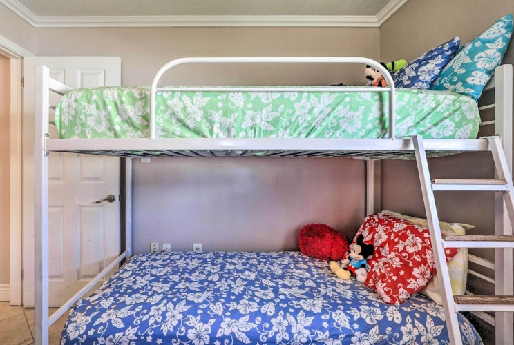 3 Bedrooms Cottage
