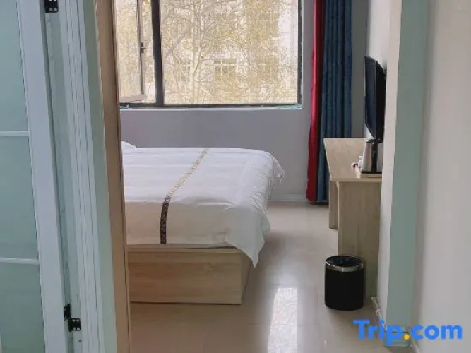 Zhouyang Hotel
