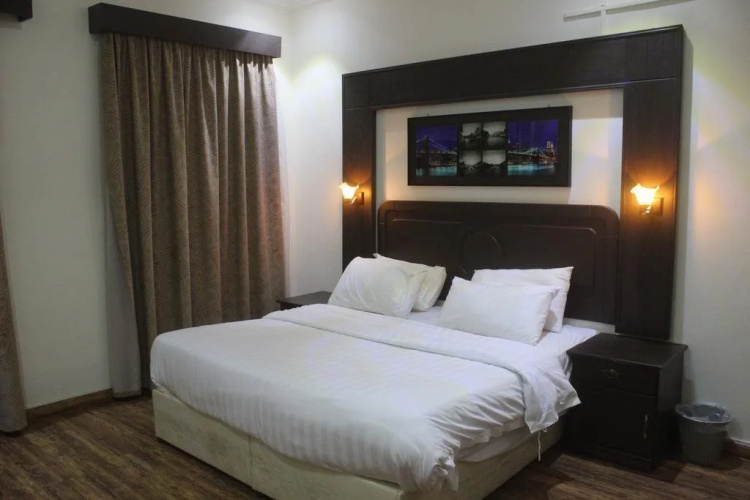 Alkhazrajiah Hotel