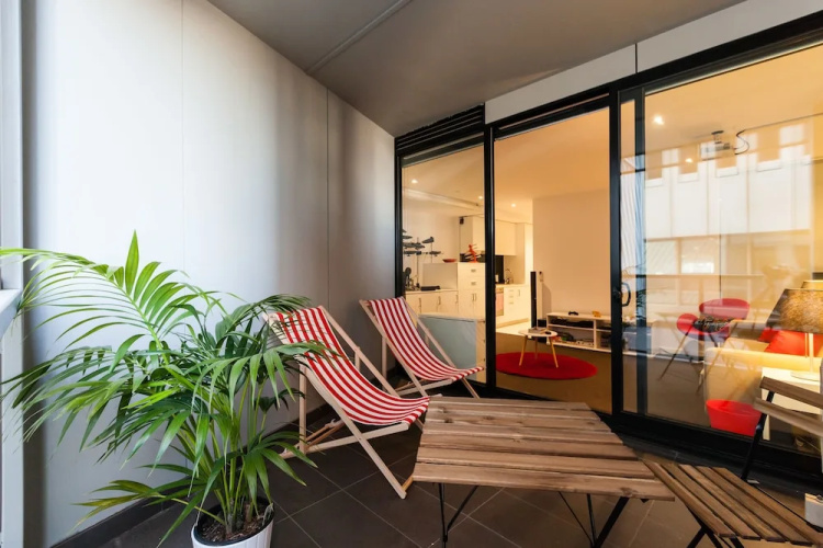 CLARK, 1BDR Melbourne Apartment
