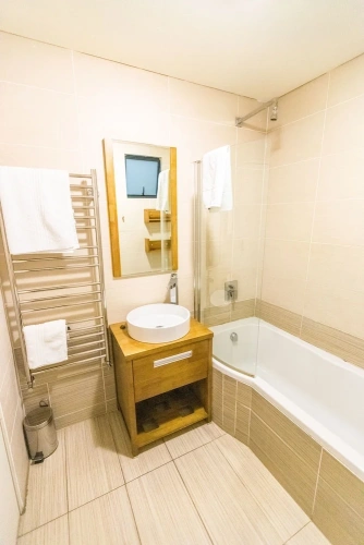 2 Bedrooms Deluxe Apartment