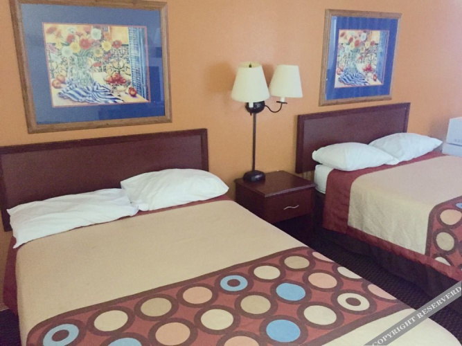 Super 8 Wildwood