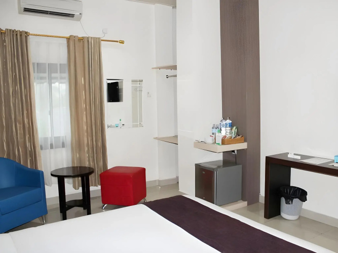 Grand Sari Hotel