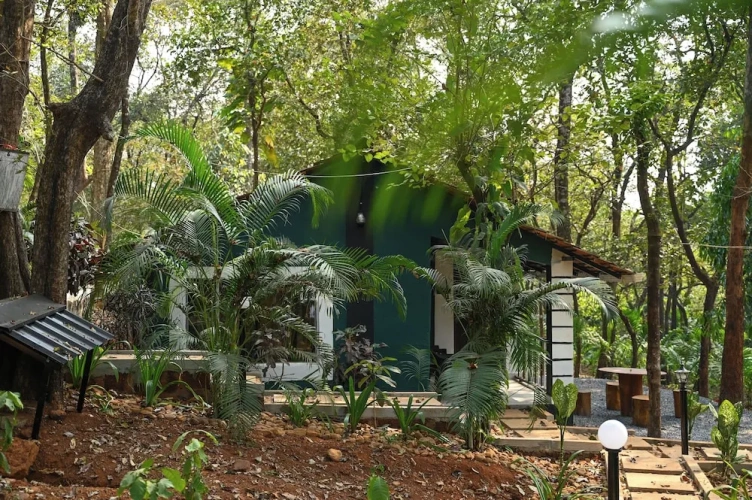 Deluxe Cottage