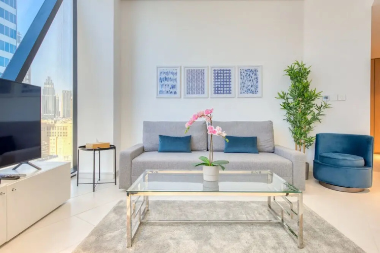 Maison Privee - Marquise Square - 717