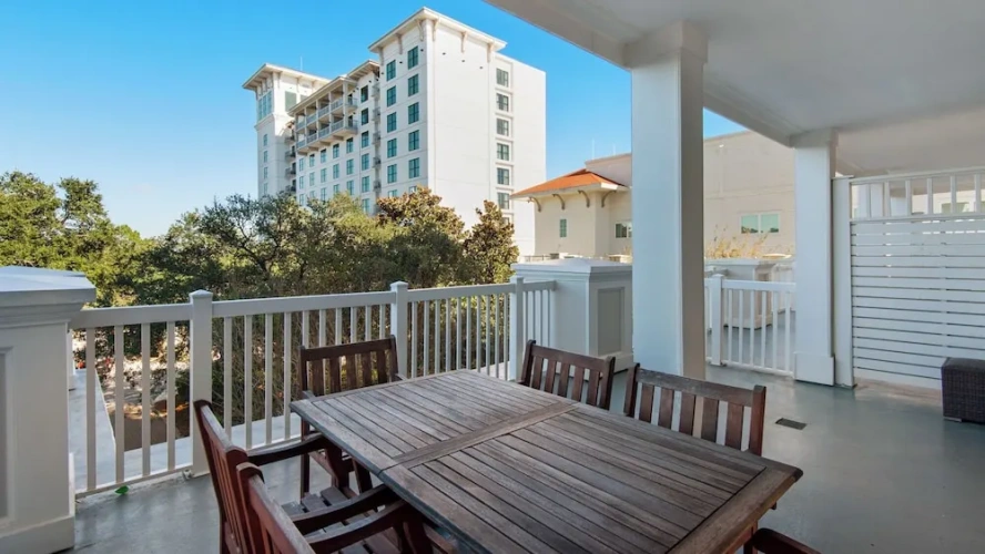Grand Double room with balcony and with garden view