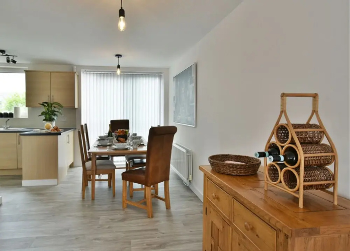 15 Pennant Place