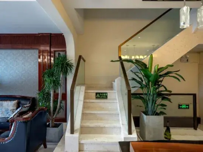Dali Shanshuijian Seaview Holiday Villa