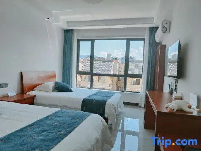 1 Bedroom Family Suite