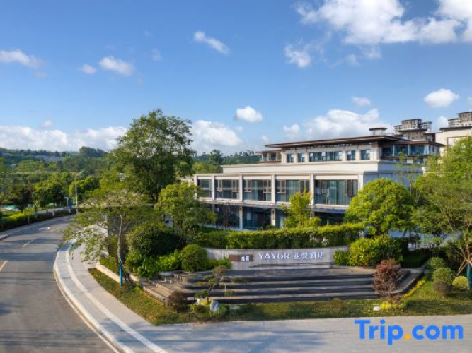 Yayue Hotel (Pujiang Puyuan)