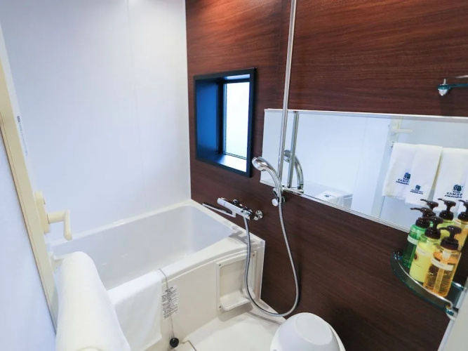 HOTEL LiVEMAX SENDAI KOKUBUNCHO
