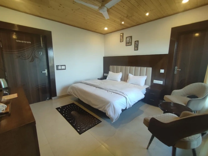 Deluxe Double room